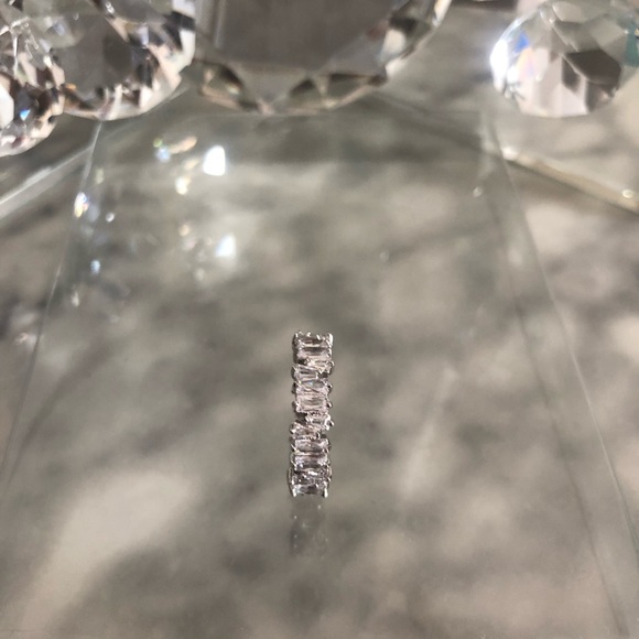 Gold Plated Baguette “T” Shape Stone Ring - Picture 12 of 13